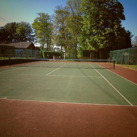 Chalet Brightstone Kingsdown Cliffs Location With Indoor Pool, Tennis Court, Mini-Golf Short Walk To Beach And 3 Great Local Pubs Екстериор снимка