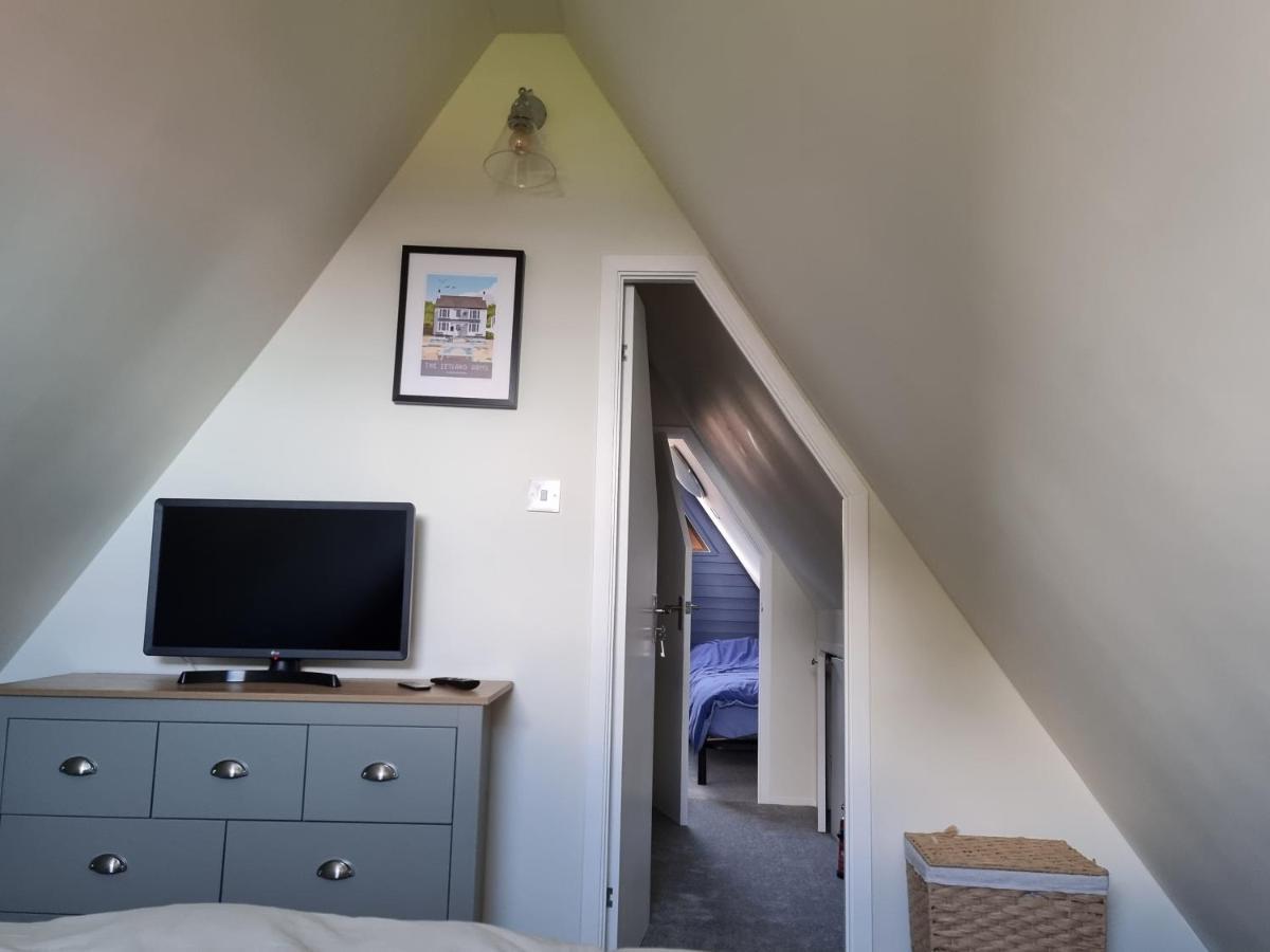 Chalet Brightstone Kingsdown Cliffs Location With Indoor Pool, Tennis Court, Mini-Golf Short Walk To Beach And 3 Great Local Pubs Екстериор снимка