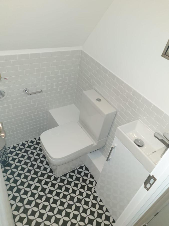 Chalet Brightstone Kingsdown Cliffs Location With Indoor Pool, Tennis Court, Mini-Golf Short Walk To Beach And 3 Great Local Pubs Екстериор снимка